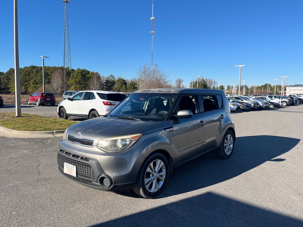 Used 2015 Kia Soul + FWD Hatchback