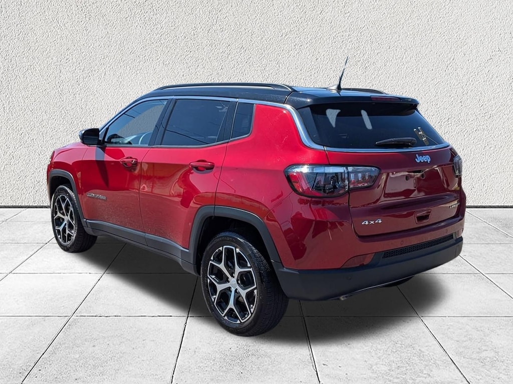 Used 2024 Jeep Compass Limited SUV