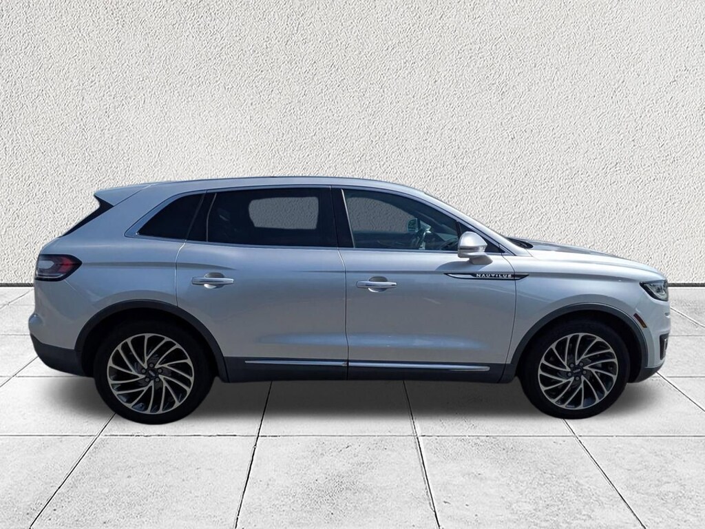Used 2019 Lincoln Nautilus Reserve SUV