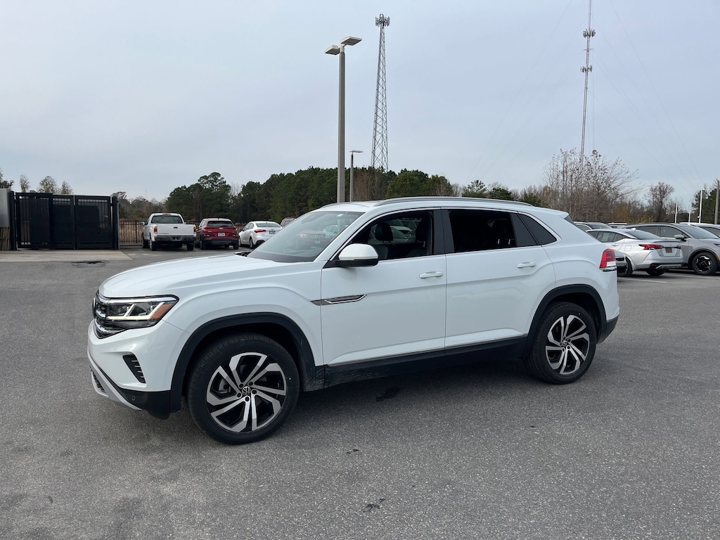 Used 2022 Volkswagen Atlas Cross Sport 2.0T SEL SUV