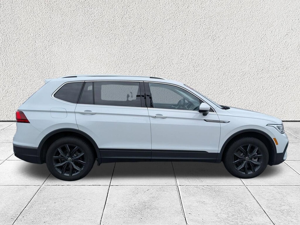 Used 2024 Volkswagen Tiguan 2.0T SE SUV