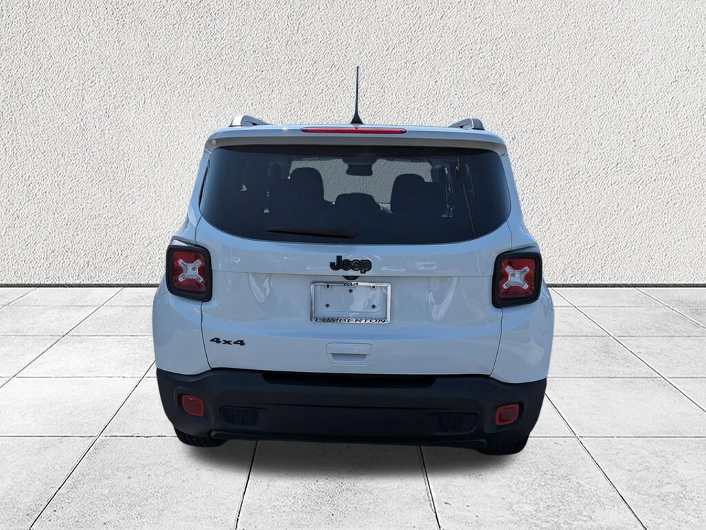 Used 2023 Jeep Renegade Latitude SUV