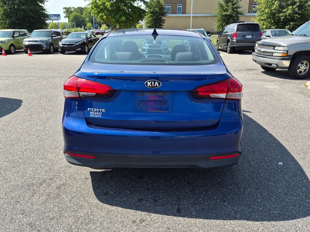 Used 2017 Kia Forte LX Sedan