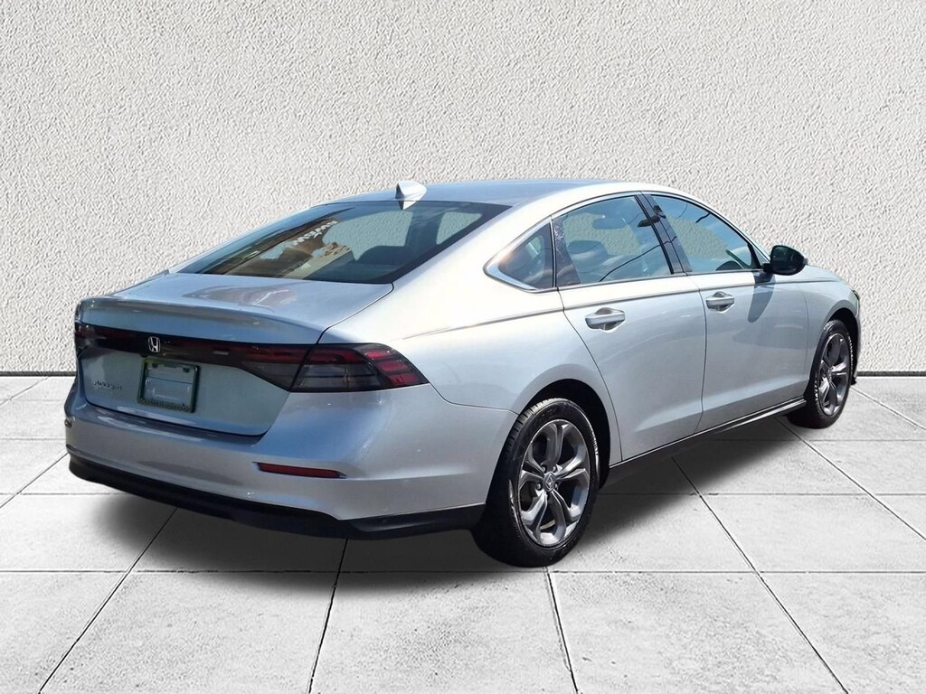 Used 2024 Honda Accord EX Sedan