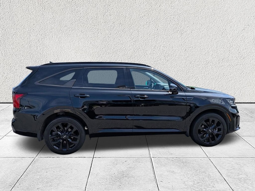 Certified 2022 Kia Sorento SX SUV