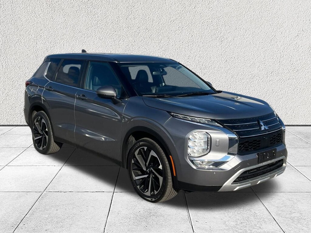 Used 2022 Mitsubishi Outlander Black Edition CUV