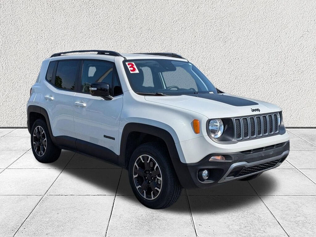 Used 2023 Jeep Renegade Latitude SUV
