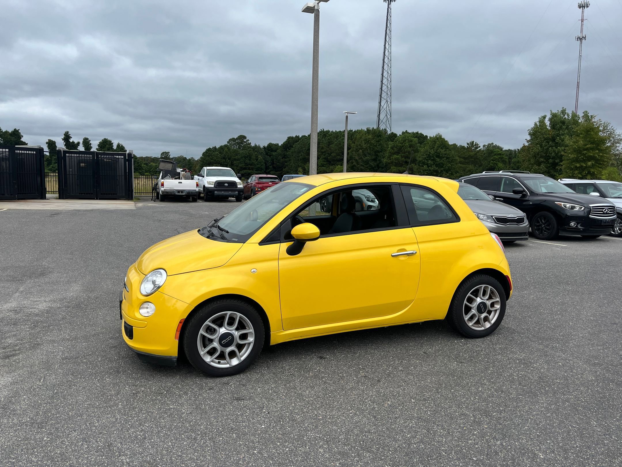 2015 Fiat 500 Pop photo 4