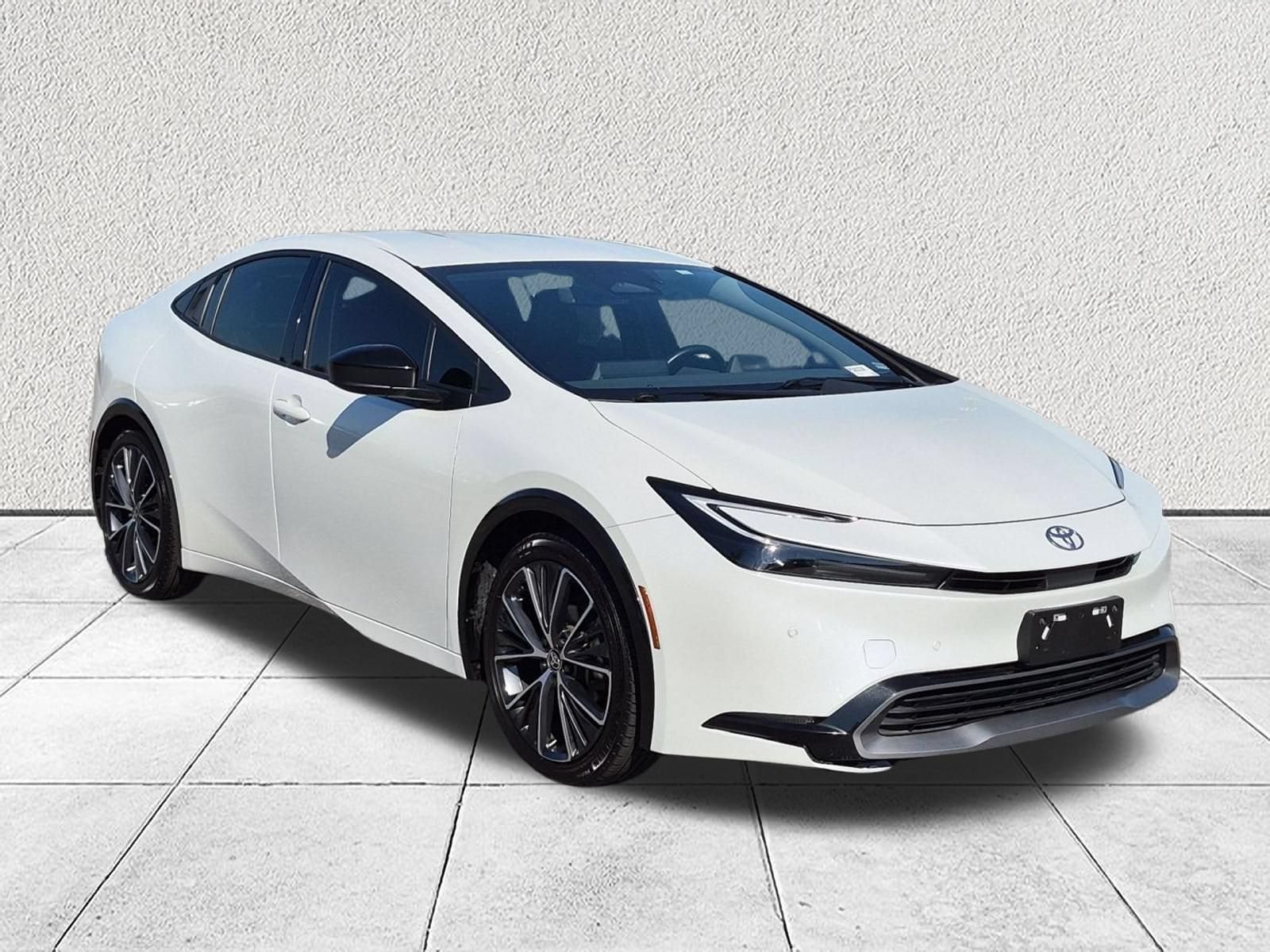 2023 Toyota Prius XLE