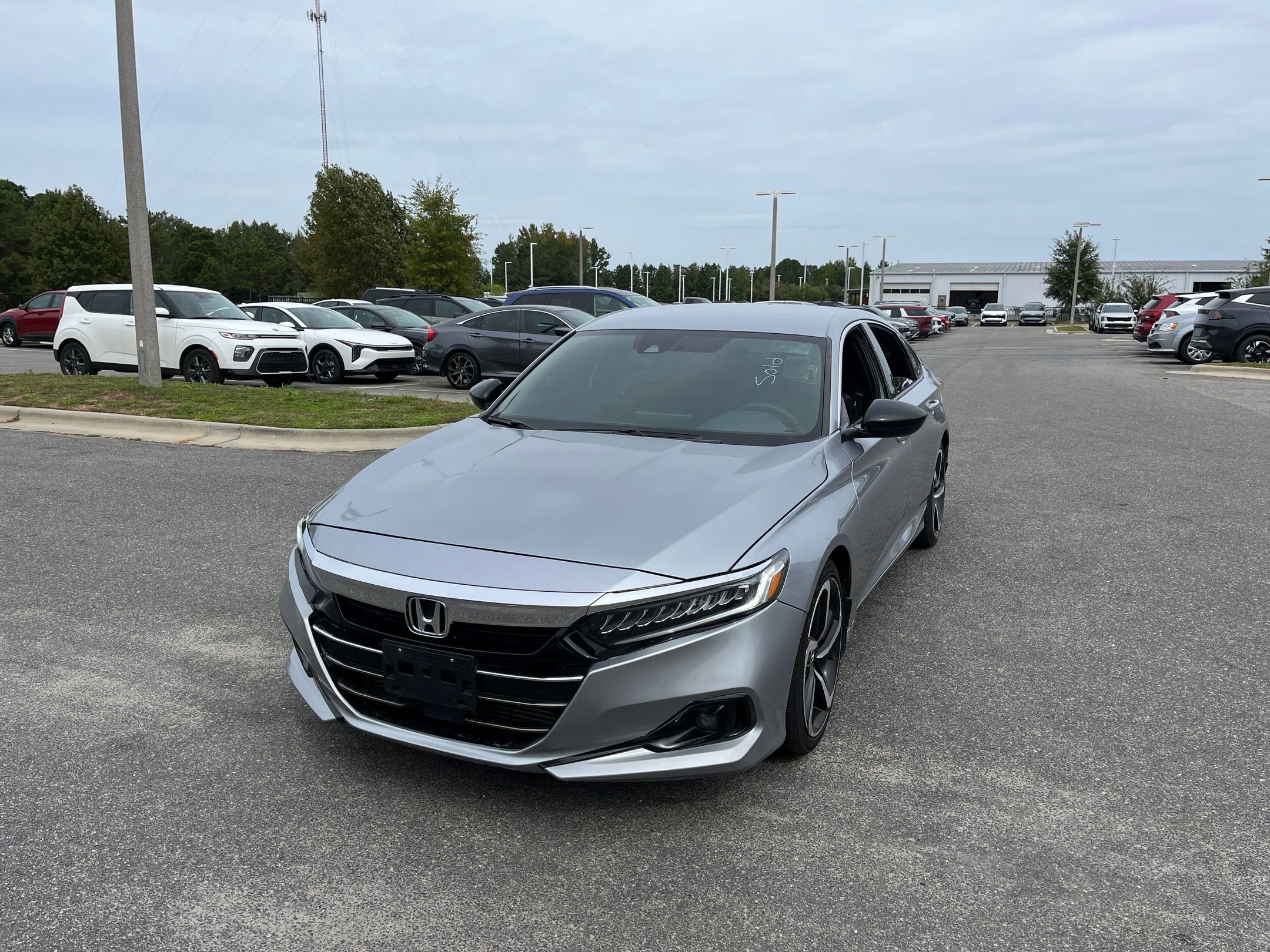 2022 Honda Accord Sport 1.5T photo 3