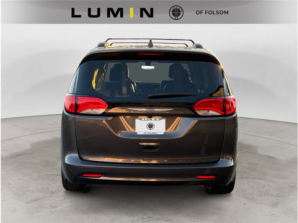 Used 2020 Chrysler Voyager LXI LXI FWD