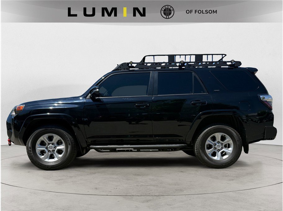 2023 Toyota 4Runner SR5 Premium photo 2