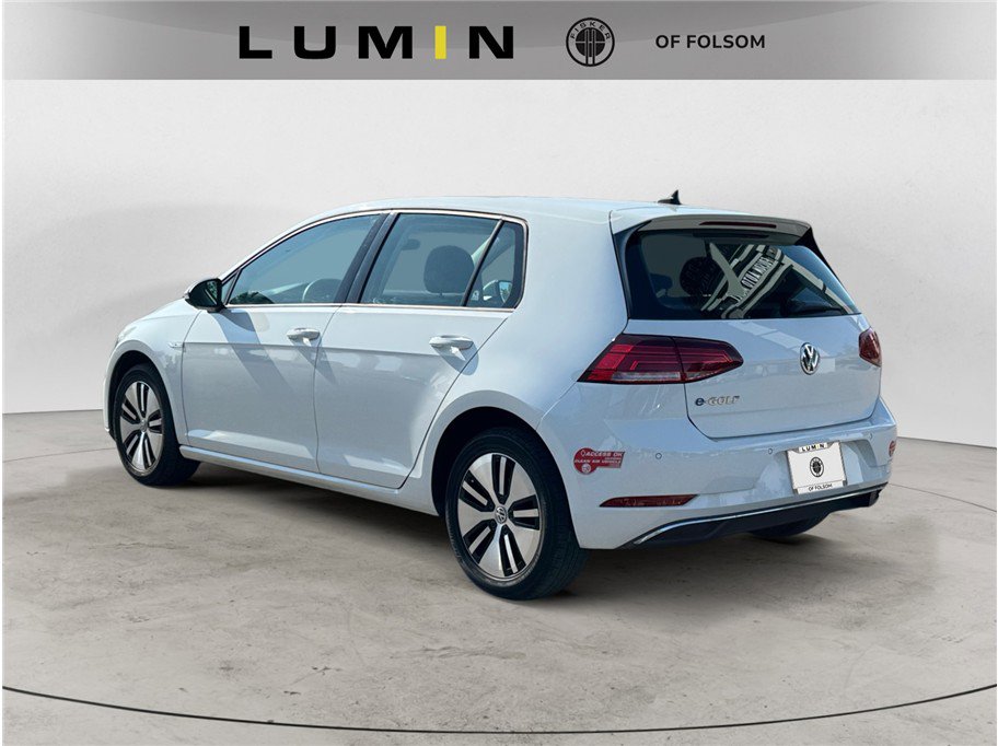 2017 Volkswagen e-Golf SEL Premium photo 3