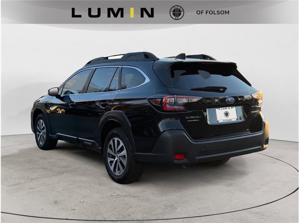 Used 2023 Subaru Outback Premium Premium CVT