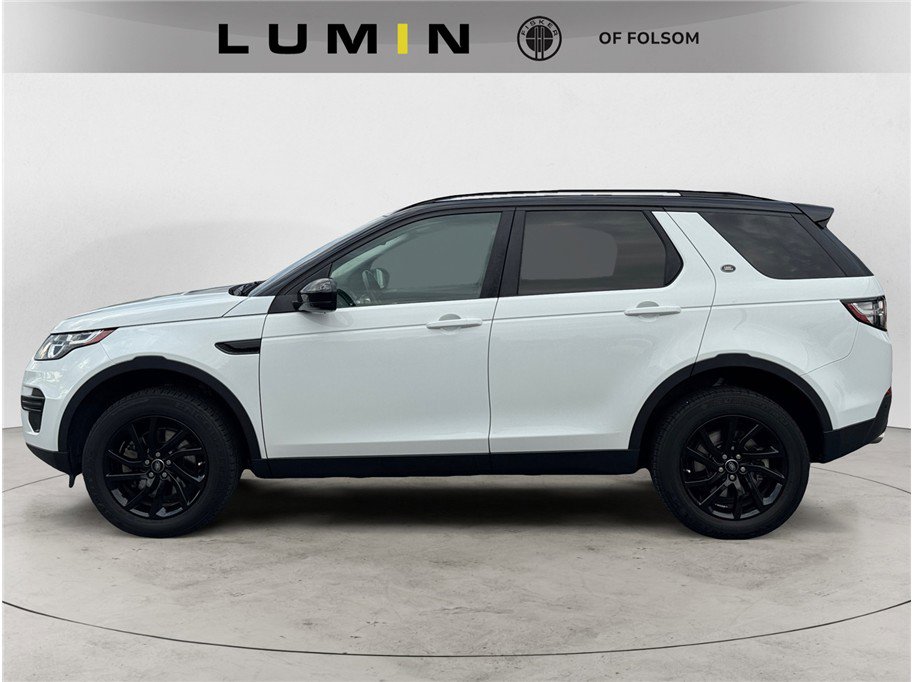 2019 Land Rover Discovery Sport SE photo 2