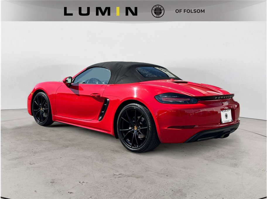 2021 Porsche Boxster photo 3