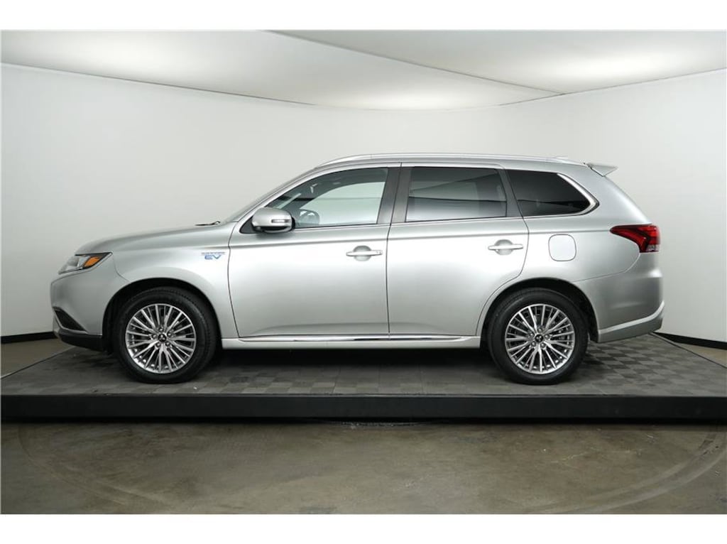 Used 2022 Mitsubishi Outlander Phev LE Sport Utility 4D