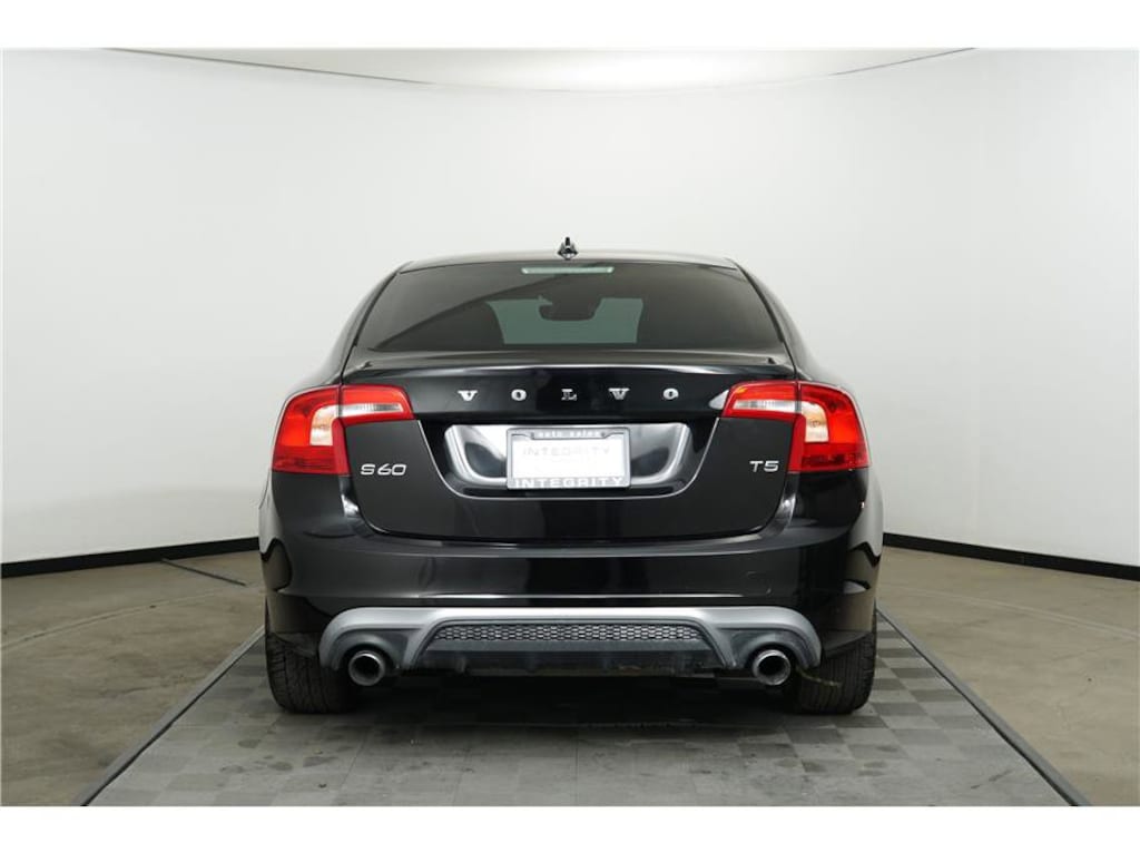 Used 2018 Volvo S60 Dynamic T5 FWD Dynamic