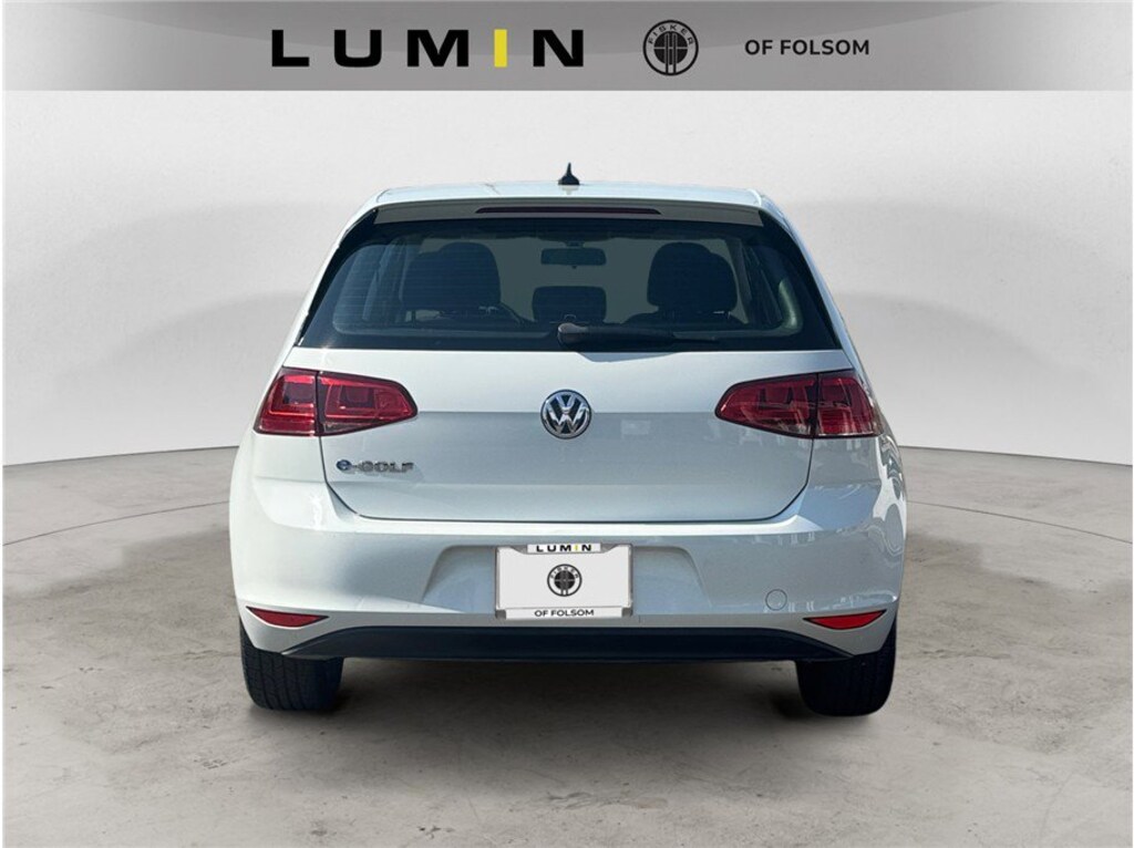 Used 2016 Volkswagen e-Golf SE HB SE