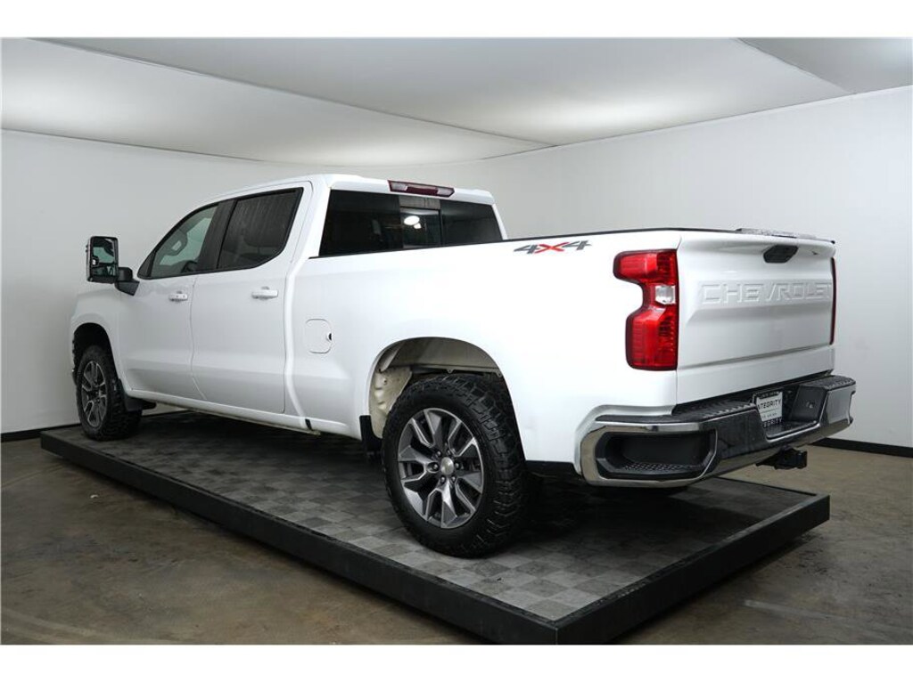 Used 2020 Chevrolet Silverado 1500 LT 4WD Crew Cab 157 LT
