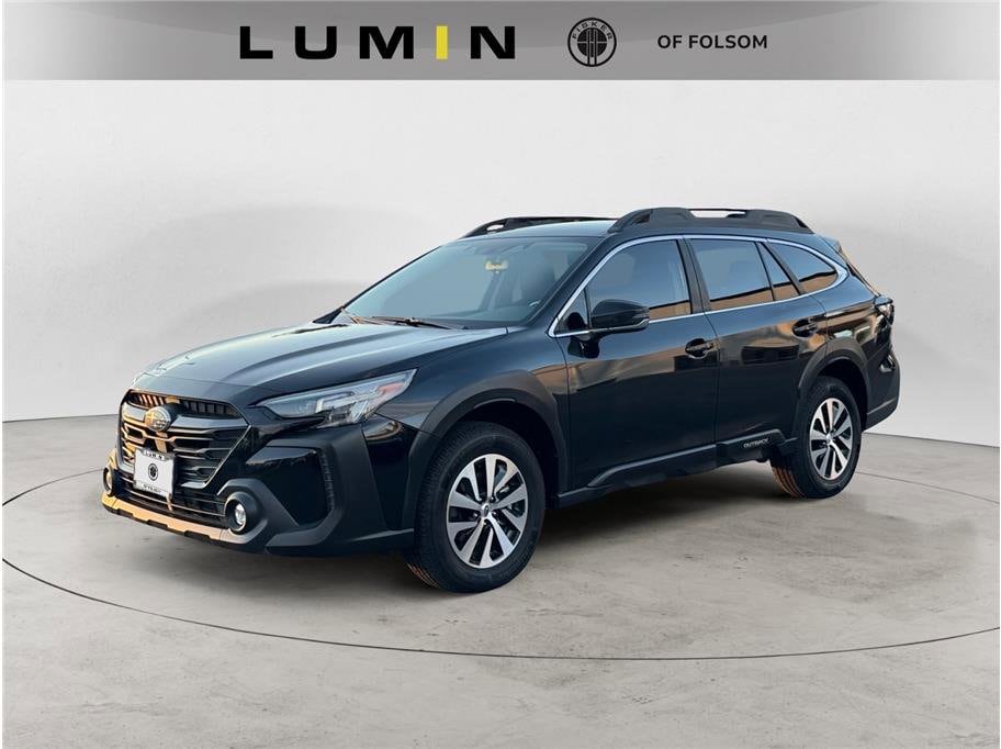 2023 Subaru Outback Premium's photo