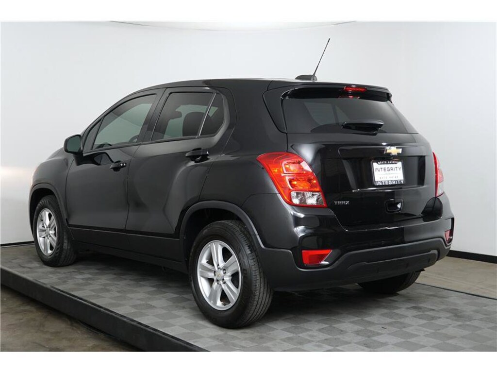 Used 2021 Chevrolet Trax LS FWD LS