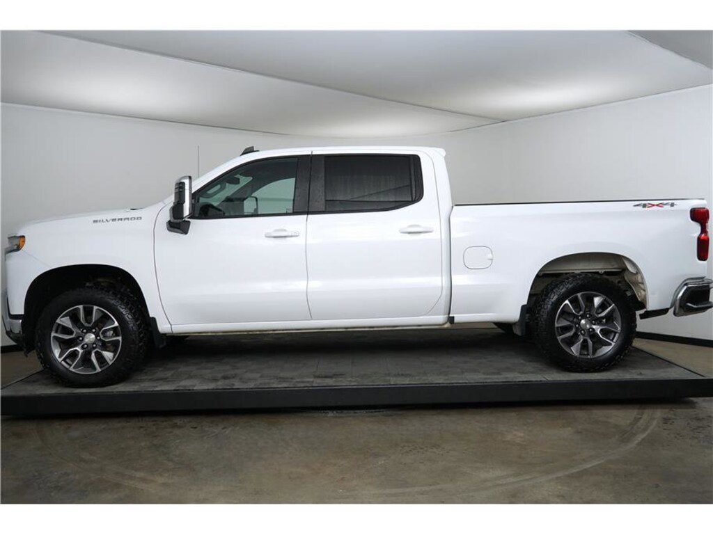 Used 2020 Chevrolet Silverado 1500 LT 4WD Crew Cab 157 LT