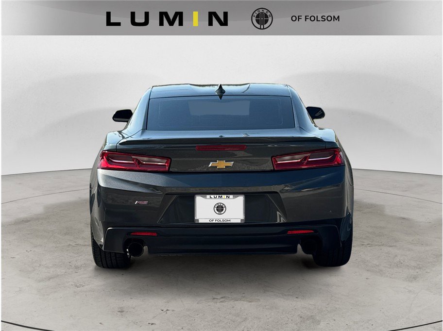 2017 Chevrolet Camaro 1LT Coupe photo 4