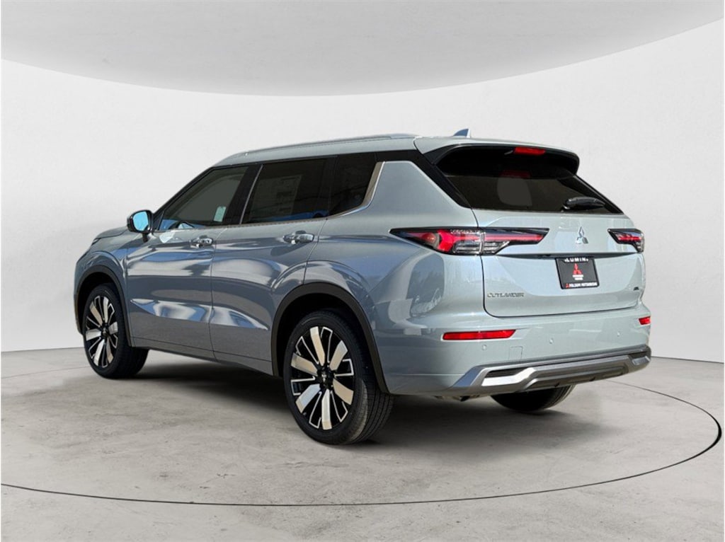 Used 2026 Mitsubishi Outlander Black Edition Sport Utility 4D