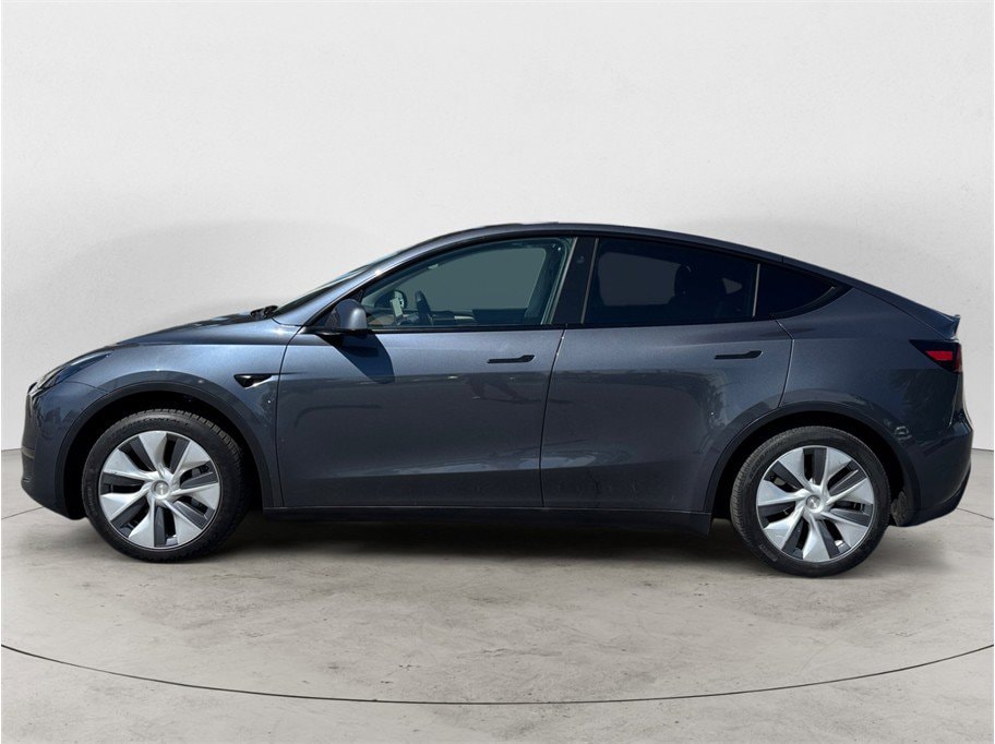 Used 2023 Tesla Model Y Long Range with VIN 7SAYGAEE7PF870013 for sale in Folsom, CA