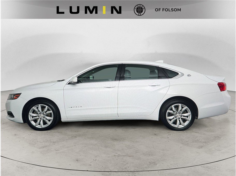 2017 Chevrolet Impala 1LT photo 2