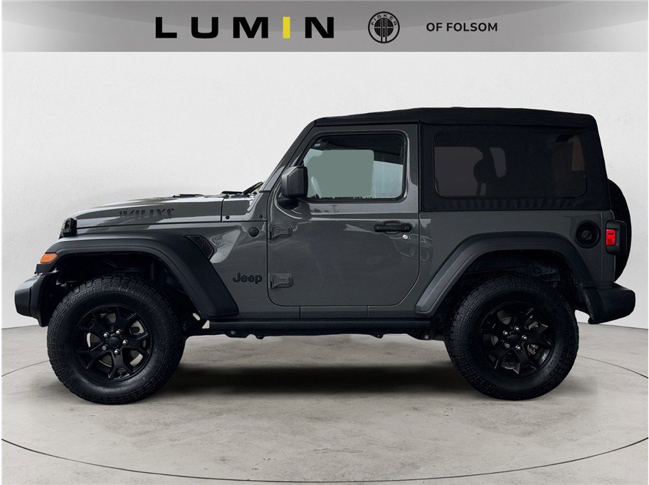 2020 Jeep Wrangler Willys photo 2