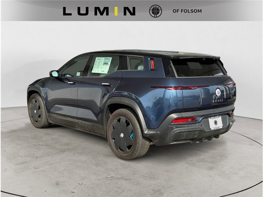 2023 Fisker Ocean Ocean One photo 3