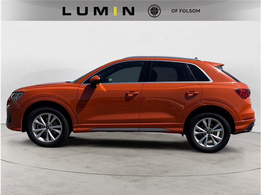 2023 Audi Q3 S line Premium photo 2