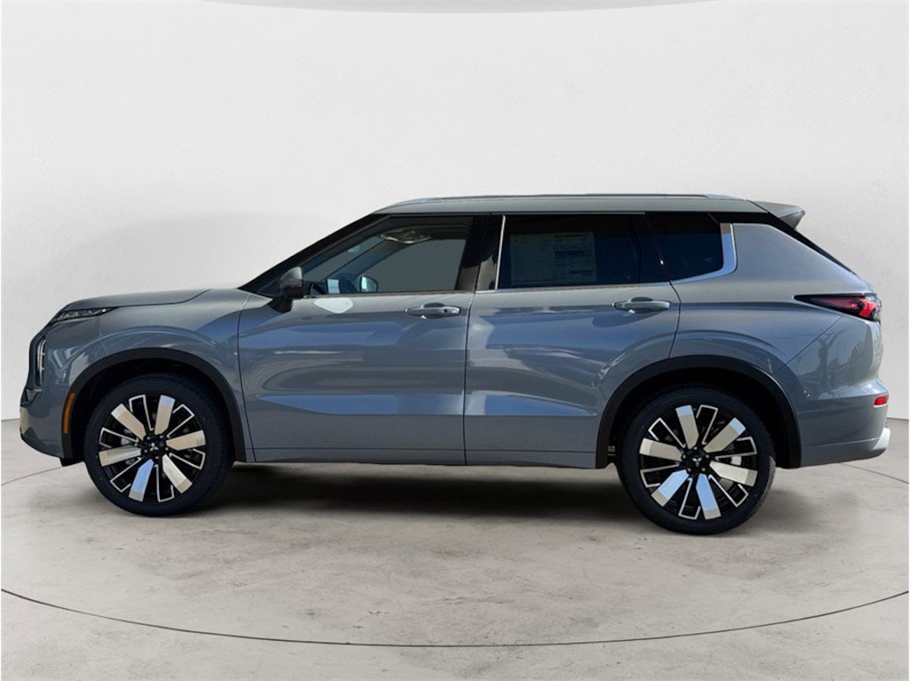 Used 2026 Mitsubishi Outlander Black Edition Sport Utility 4D