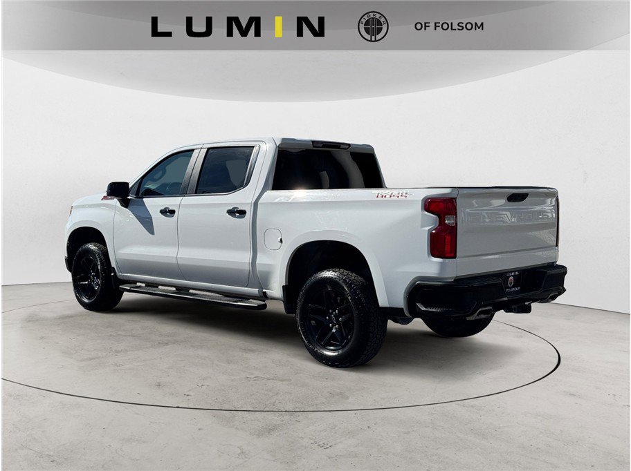 2024 Chevrolet Silverado 1500 LT Trail Boss photo 3
