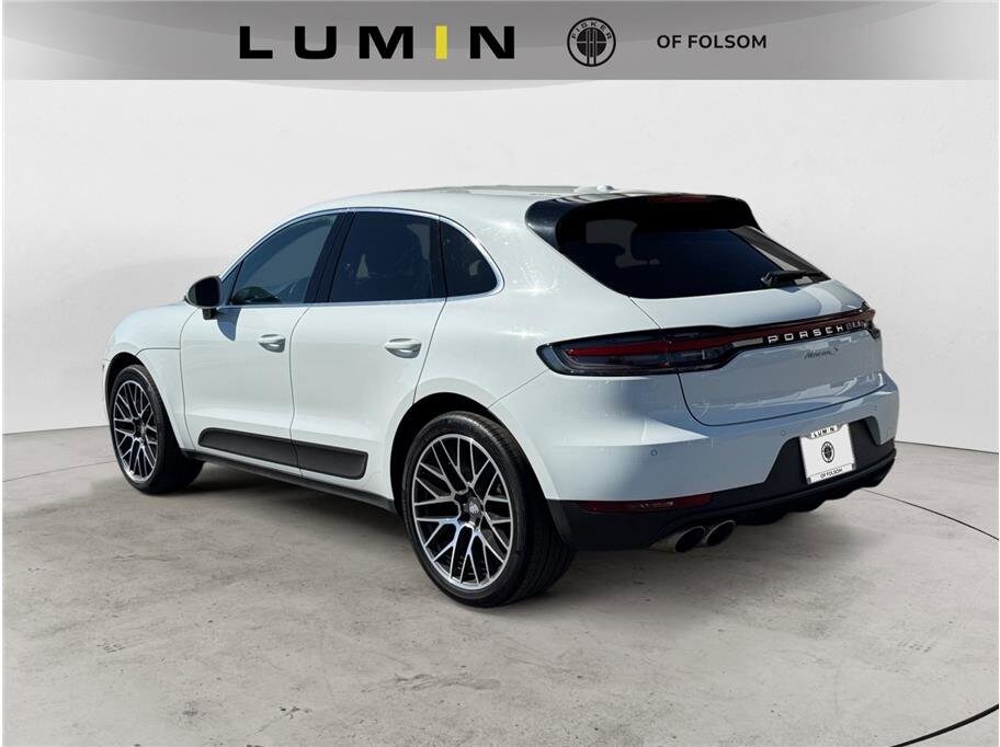 2020 Porsche Macan S photo 2