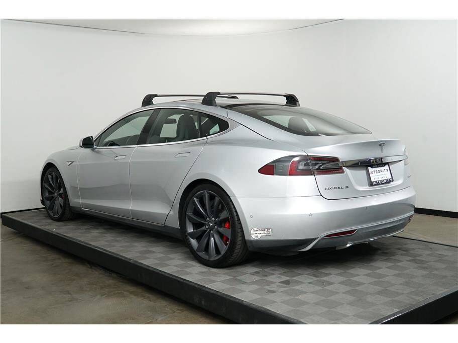 2014 Tesla Model S P85D photo 3