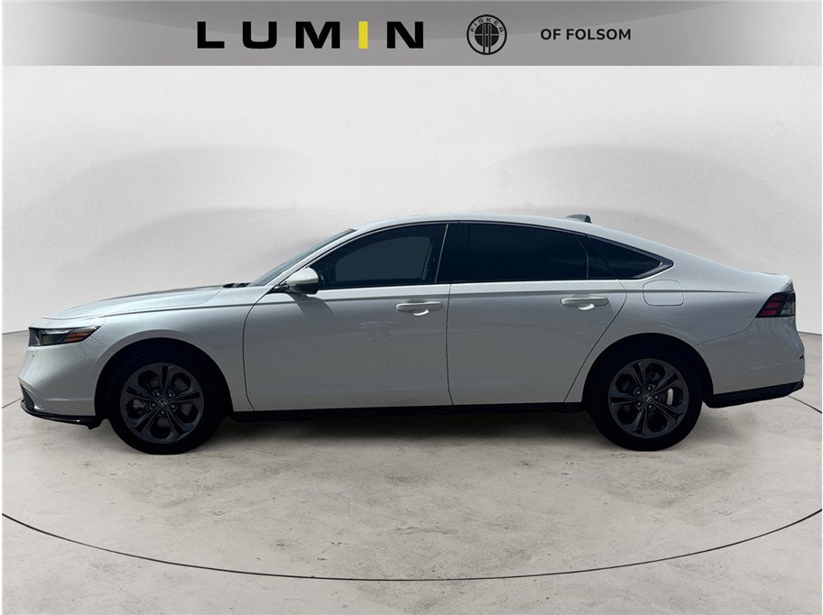 2024 Honda Accord Hybrid EX-L photo 2