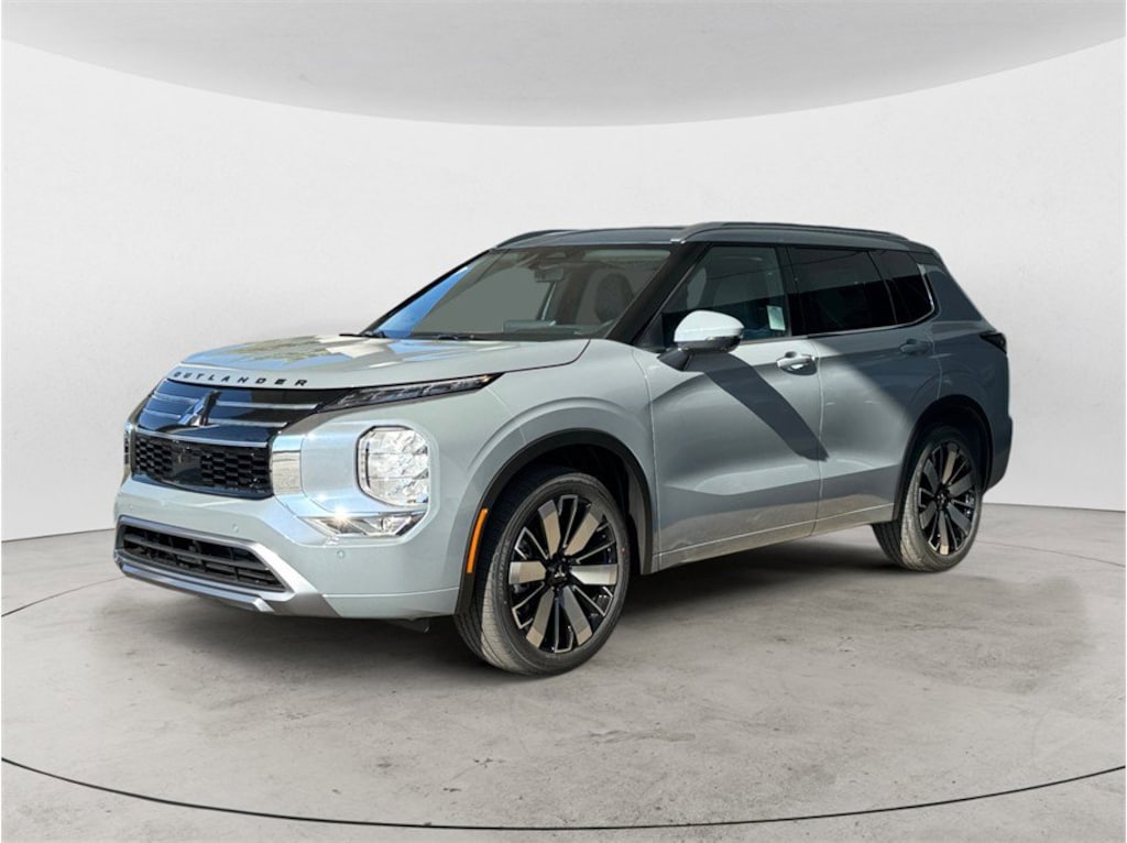 Used 2026 Mitsubishi Outlander Black Edition Sport Utility 4D