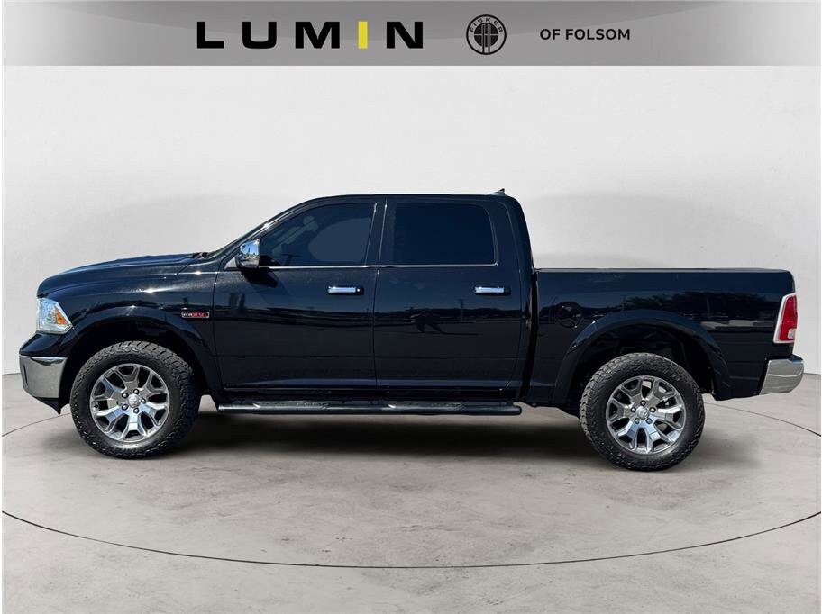 2019 Ram 1500 Classic Laramie photo 2
