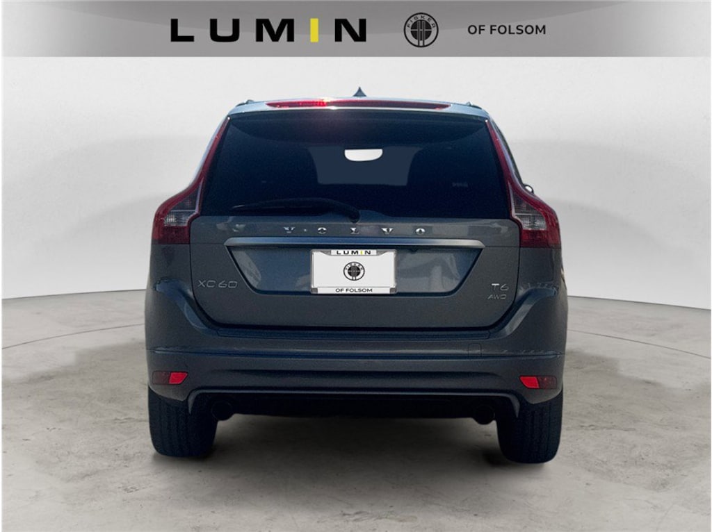 Used 2017 Volvo XC60 R-Design T6 AWD R-Design