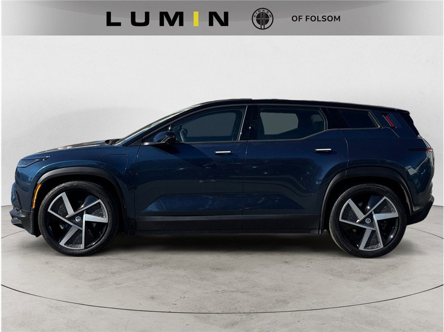 2023 Fisker Ocean Extreme photo 2