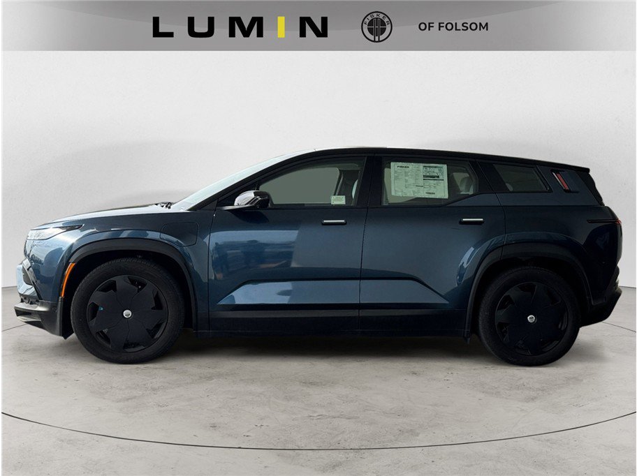 2023 Fisker Ocean Ocean One photo 2