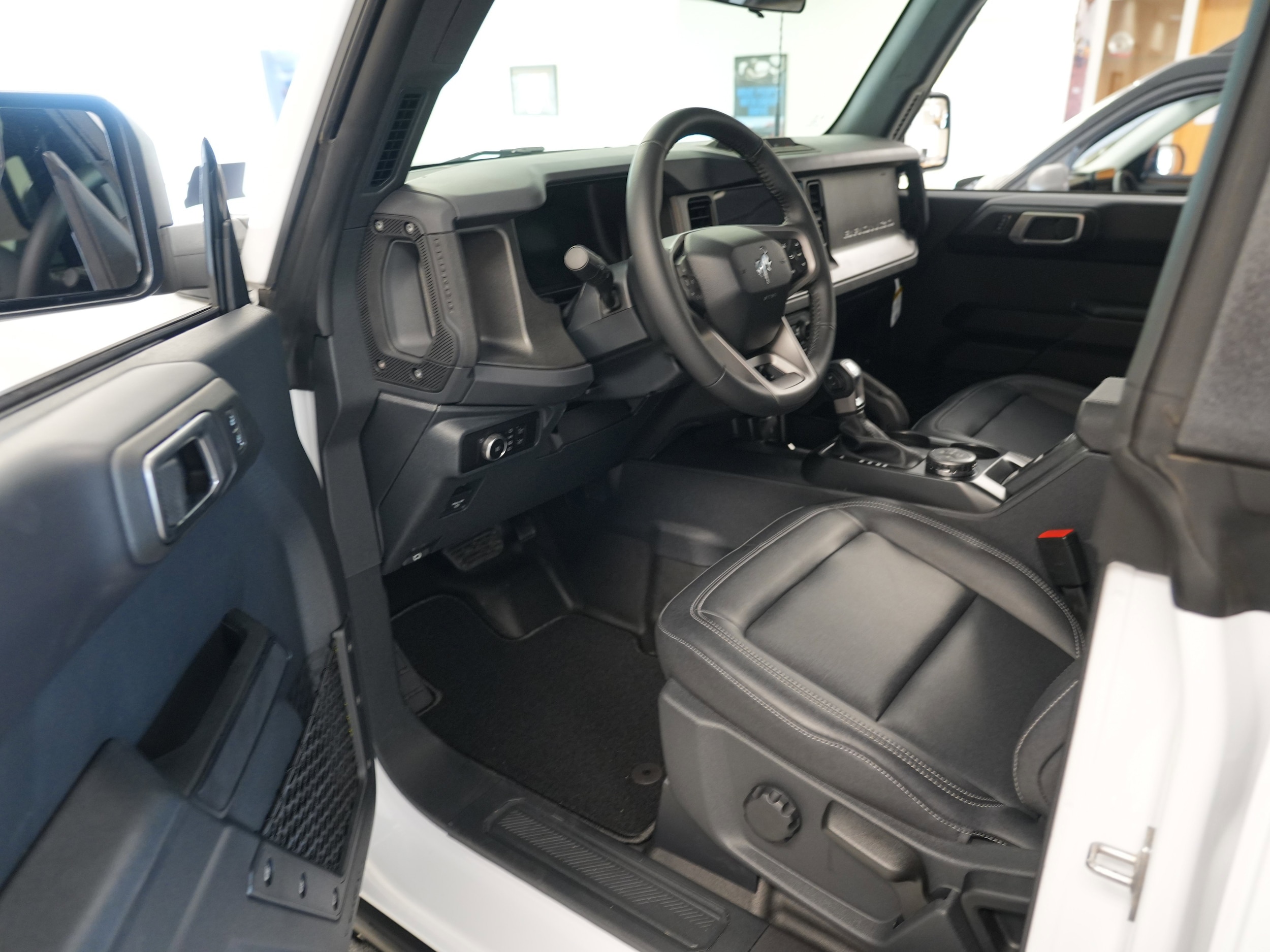 2025 Ford Bronco 4-Door Badlands - Photo 14
