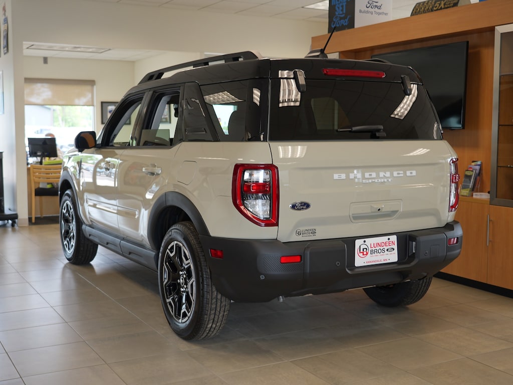 New 2025 Ford Bronco Sport Outer Banks SUV