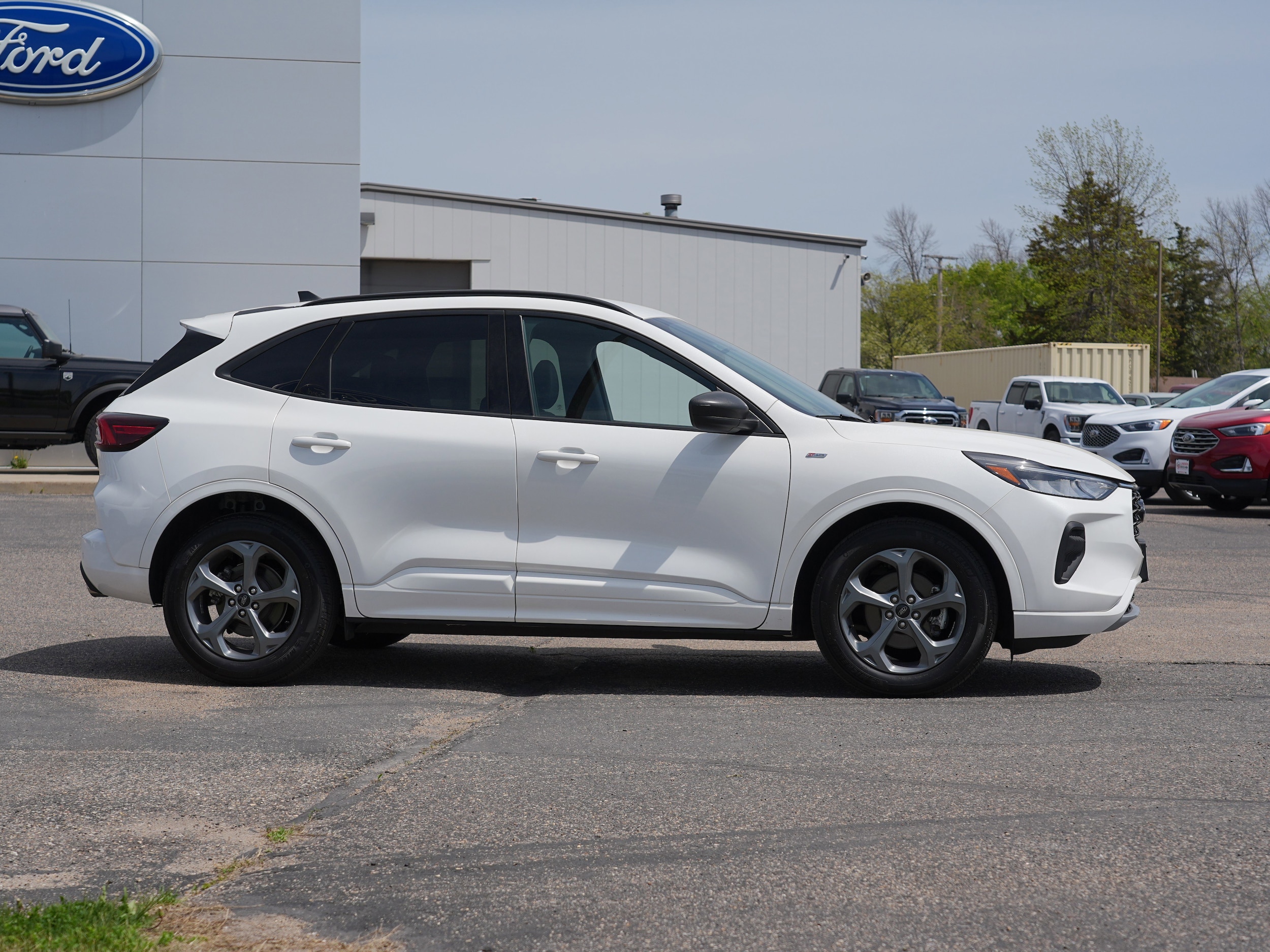 Used 2024 Ford Escape ST-Line with VIN 1FMCU0MN0RUB03217 for sale in Annandale, Minnesota