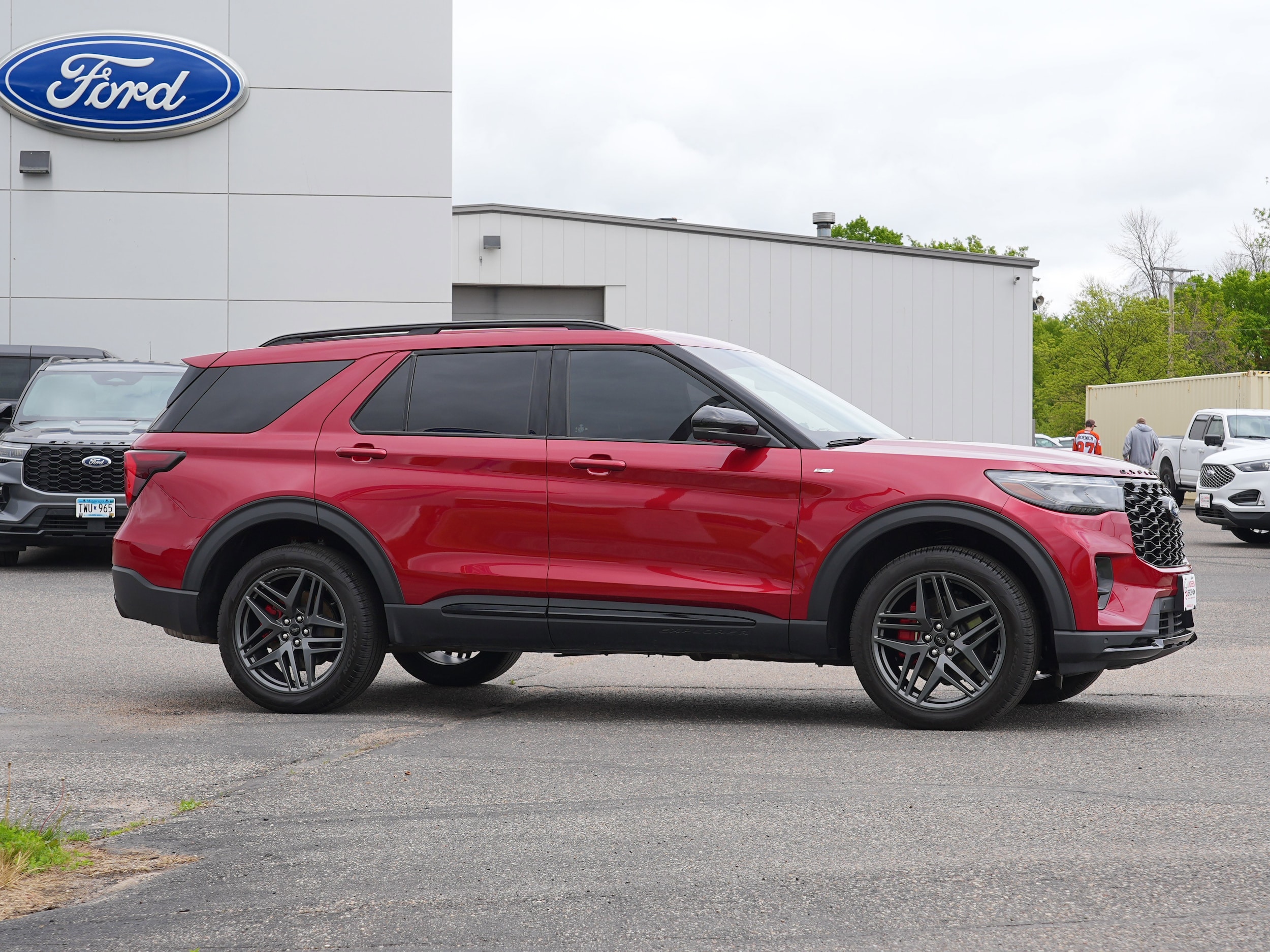 Used 2025 Ford Explorer ST-LINE with VIN 1FMUK8KH5SGB70759 for sale in Annandale, Minnesota