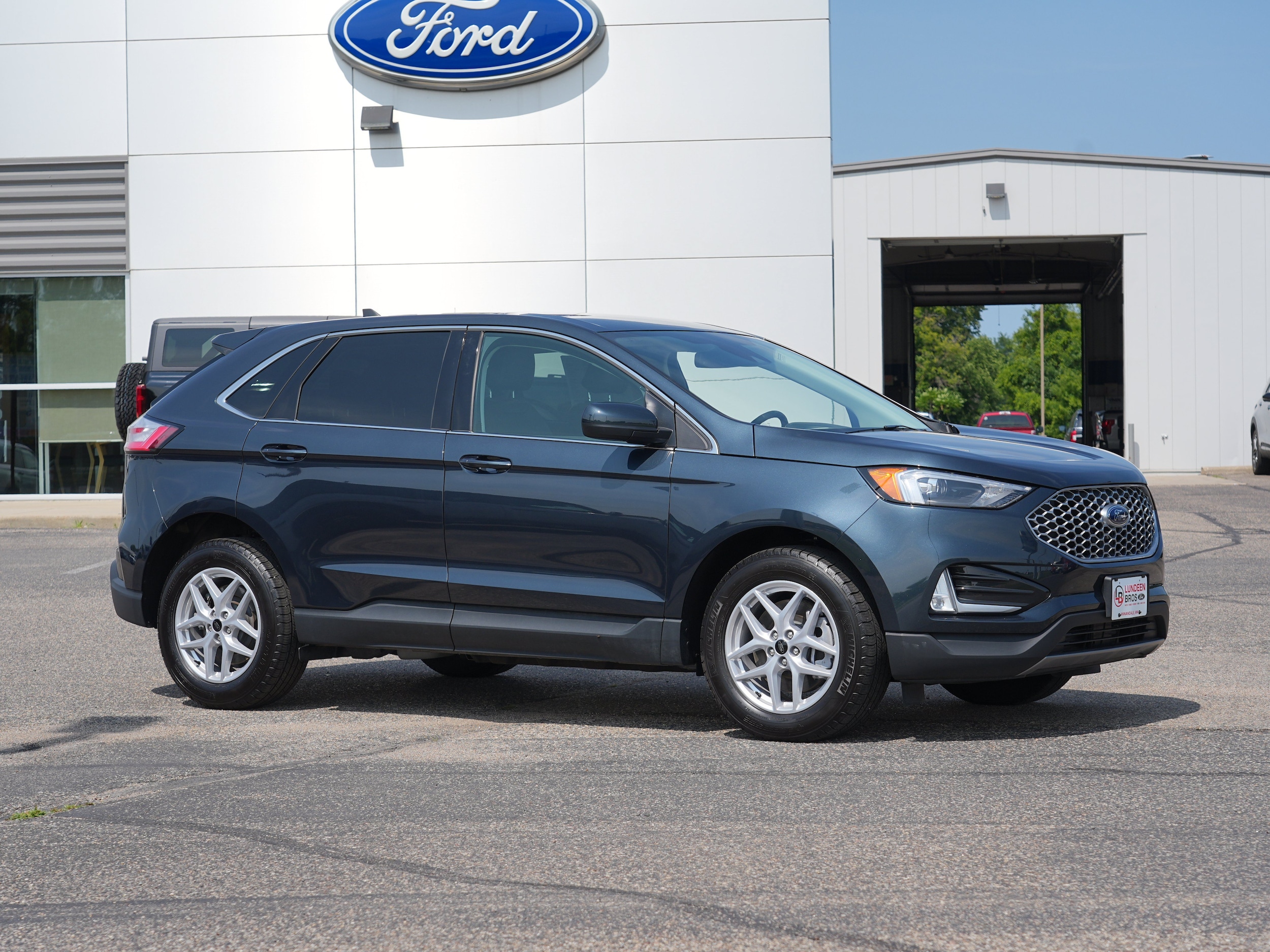 Used 2024 Ford Edge SEL with VIN 2FMPK4J92RBB14862 for sale in Annandale, Minnesota