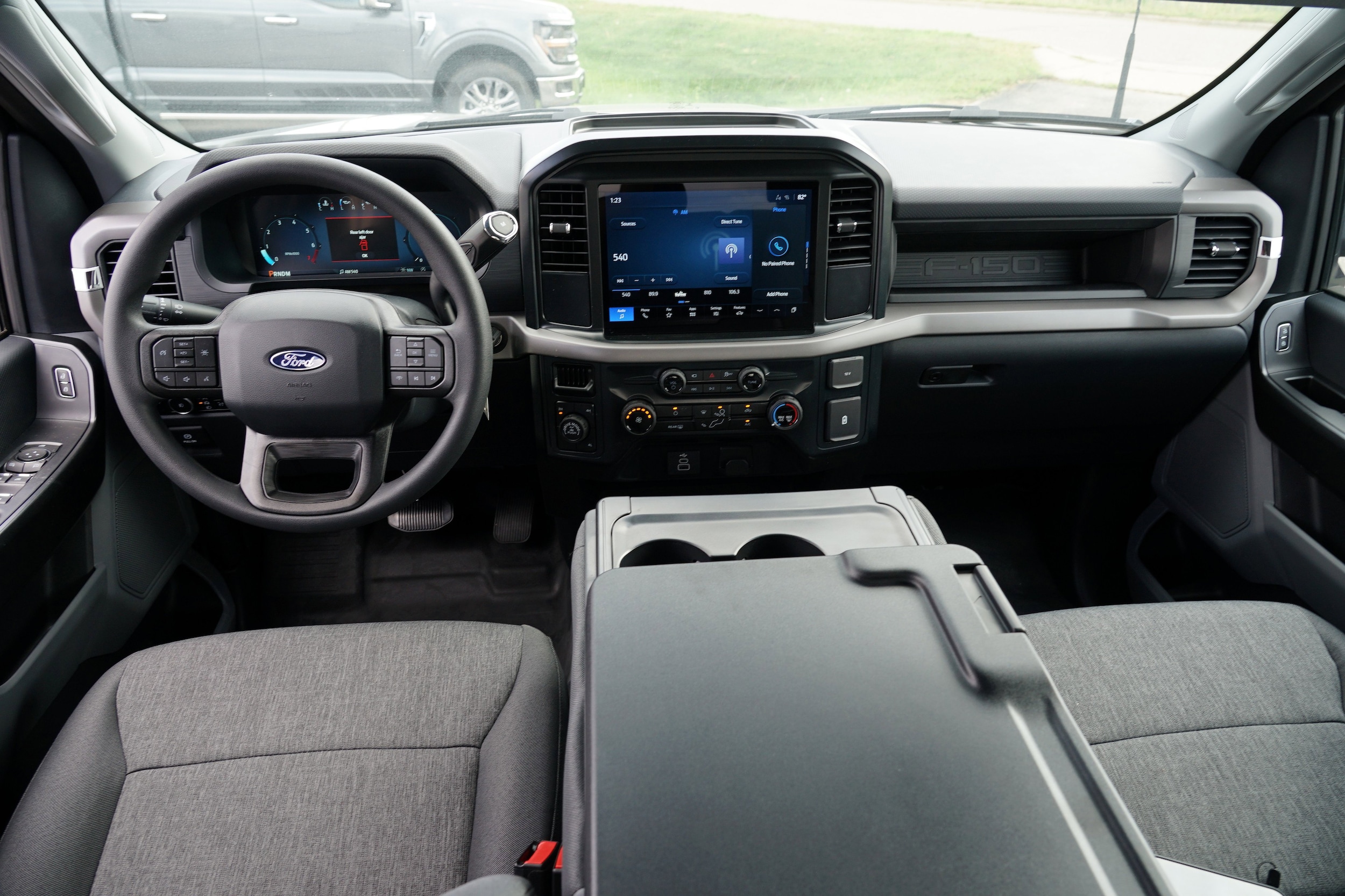 2025 Ford F-150 XL - Photo 19